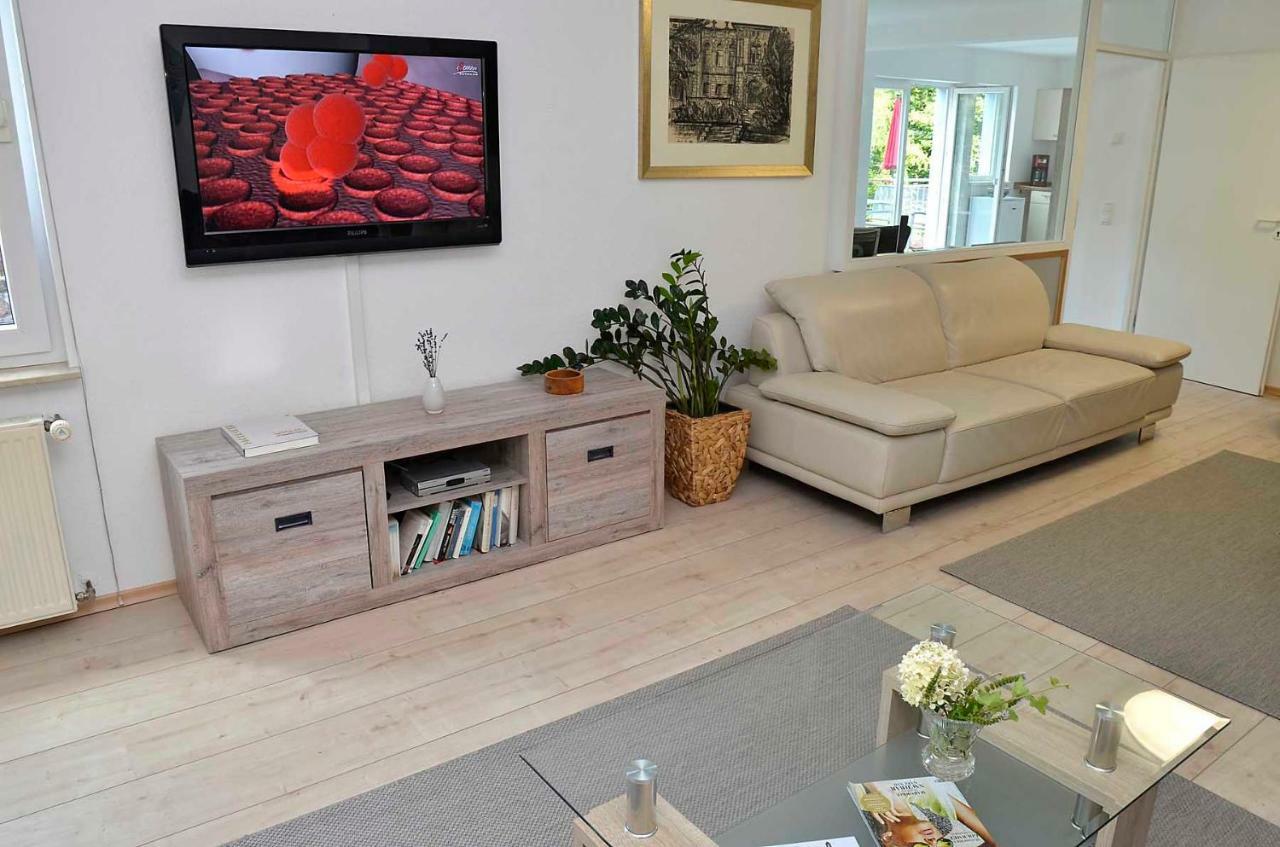 Ferienwohnung Uhuherz Нойштадт-ан-дер-Вайнштрасе Екстер'єр фото